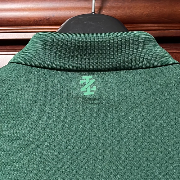 Brand New Izod Green Golf Long Sleeve Polo Stretch Seam Technology Swing Flex! - Picture 6 of 8